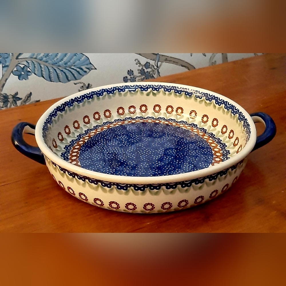 Boleslawiec Polish Pottery Round With Handles Casserole Pie Dish, Approx 10”